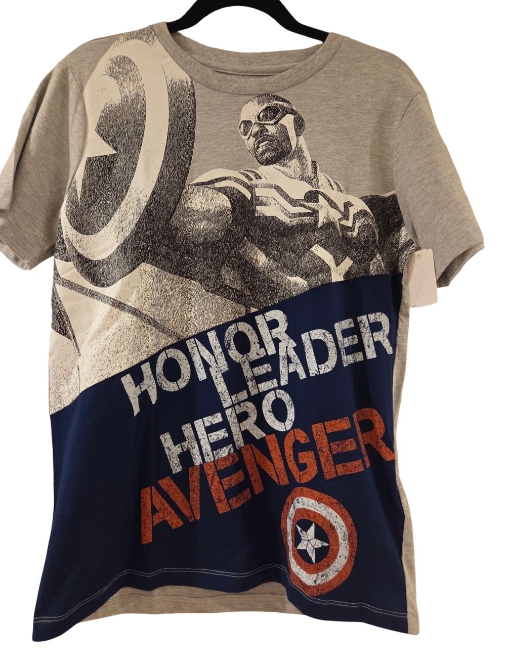 Disney Store Marvel Captain America Sam Wilson Honor T-Shirt Adult Small NEW